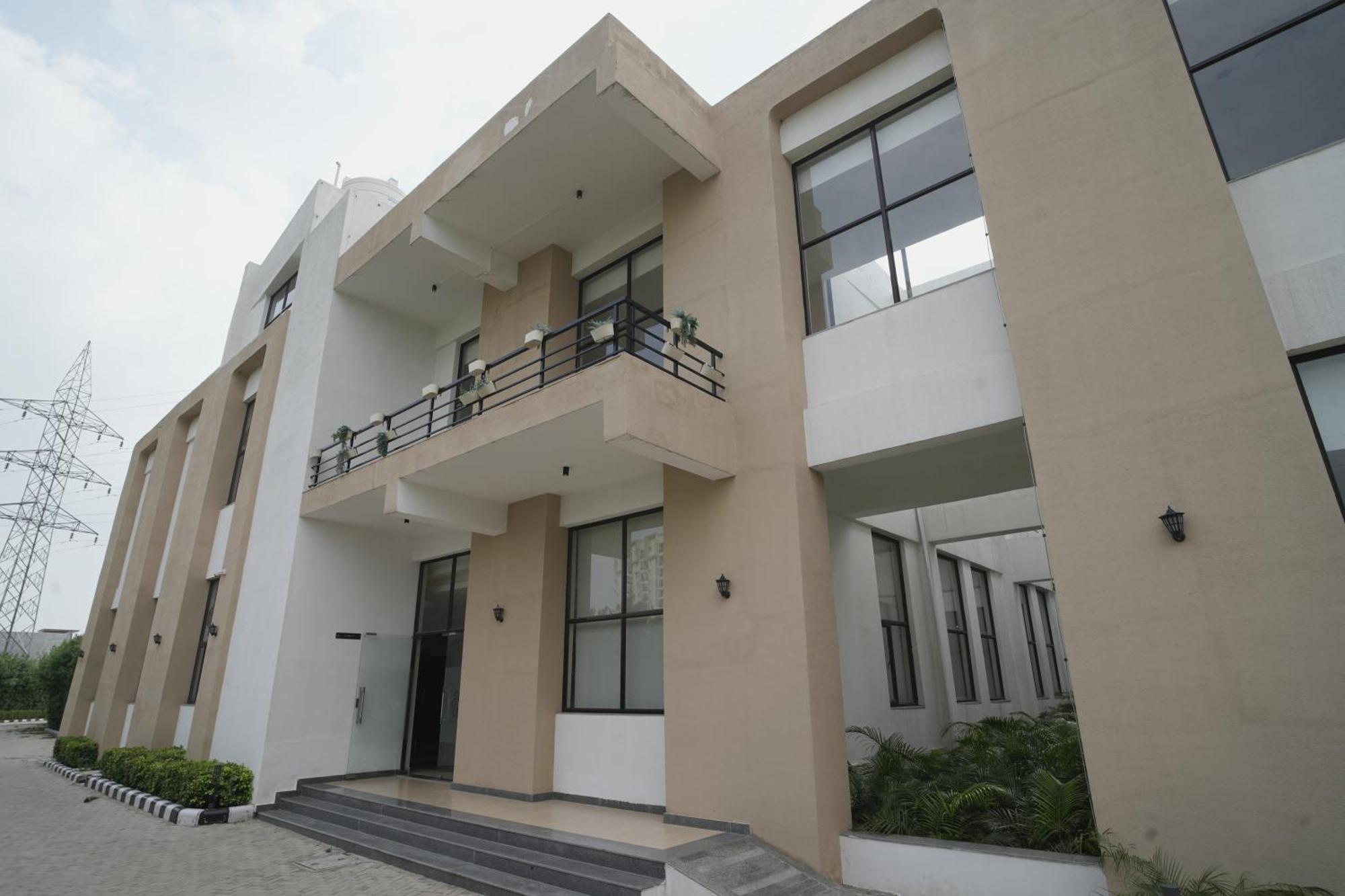 فندق Tdi Club Retreat Sector-110 Mohali المظهر الخارجي الصورة