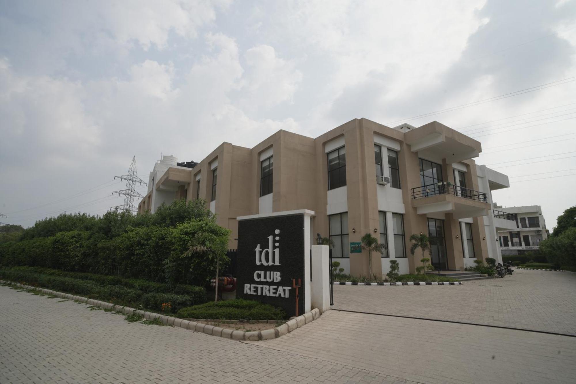 فندق Tdi Club Retreat Sector-110 Mohali المظهر الخارجي الصورة